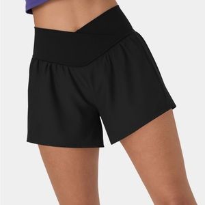Halara Shorts Size Small Black NWT